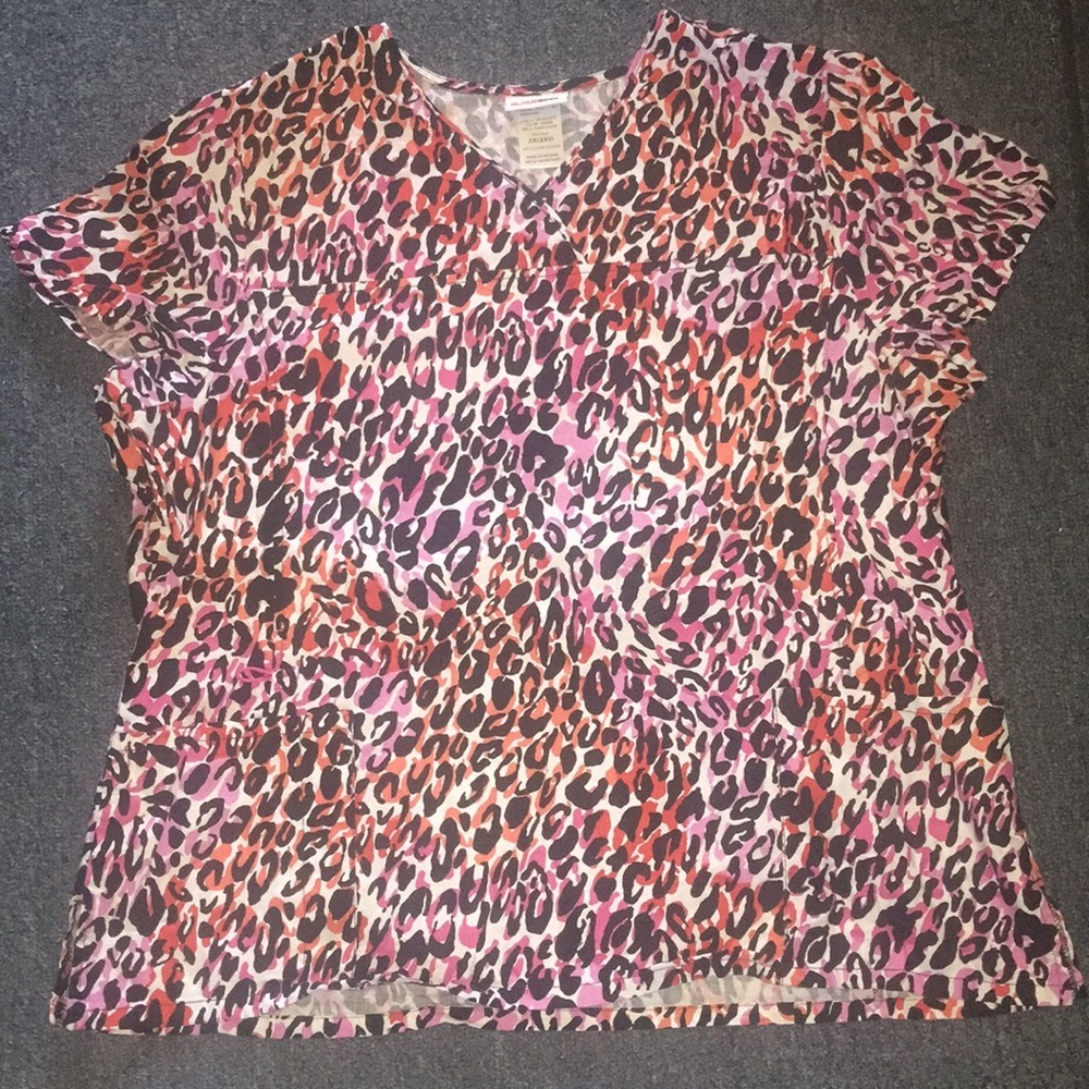 Nursing Scrub Top